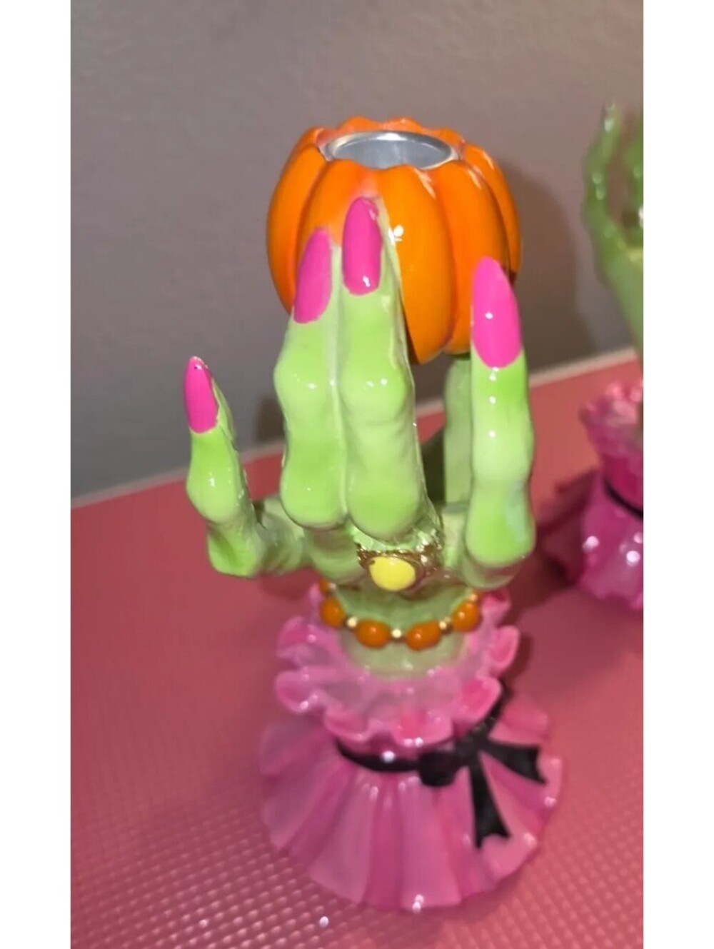 MARTHA STEWART HALLOWEEN WITCH HAND HOLDING PUMPKIN CANDLE HOLDER PINK NAILS